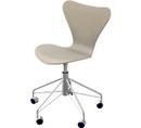 Series 7 Swivel Chair 3117, Clear varnished wood, Natural ash