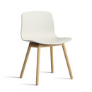 About A Chair AAC 12, Melange cream 2.0, Lacquered oak