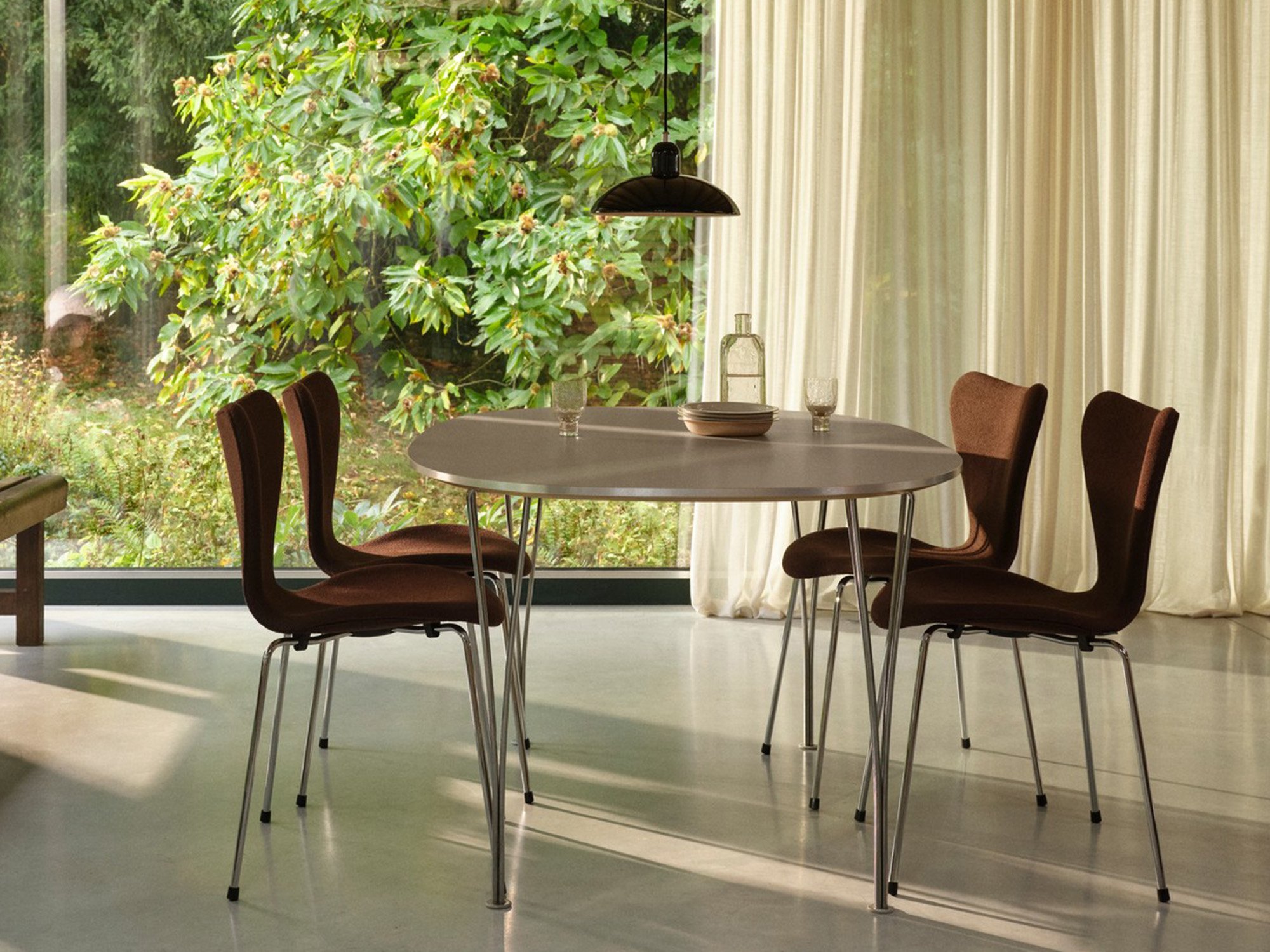 Fritz Hansen Superellipse table