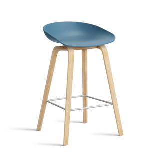About A Stool AAS 32 Kitchen version: seat height 64 cm|Soap treated oak|Azure blue 2.0