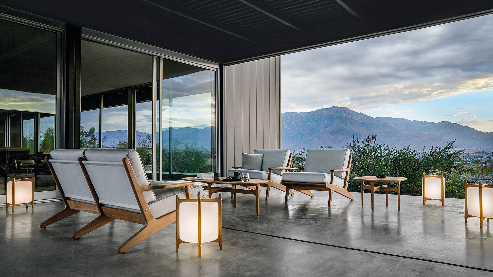 Wood, plastic or metal? Outdoor material guide