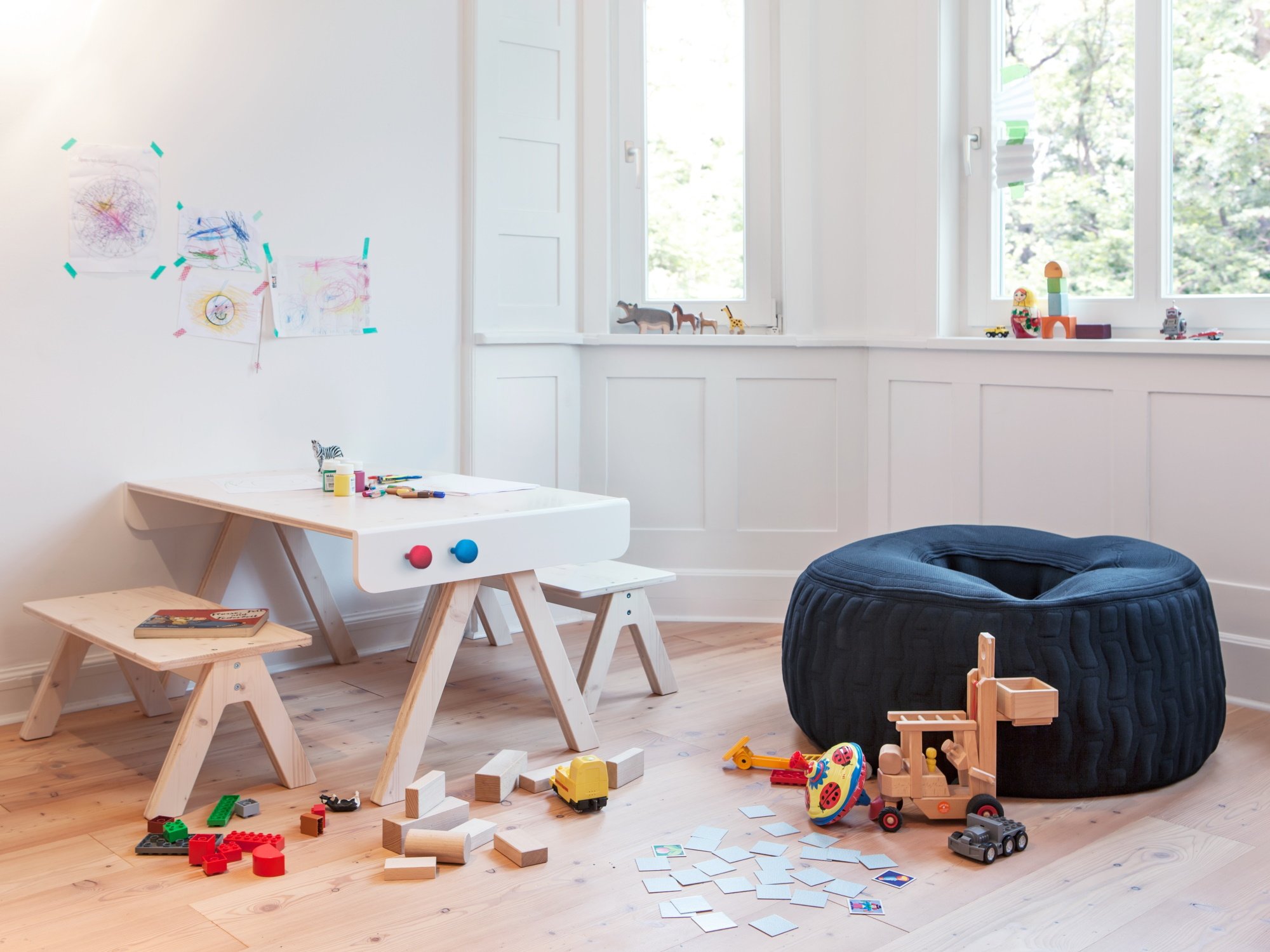 Play corner in the waiting area of a medical practice