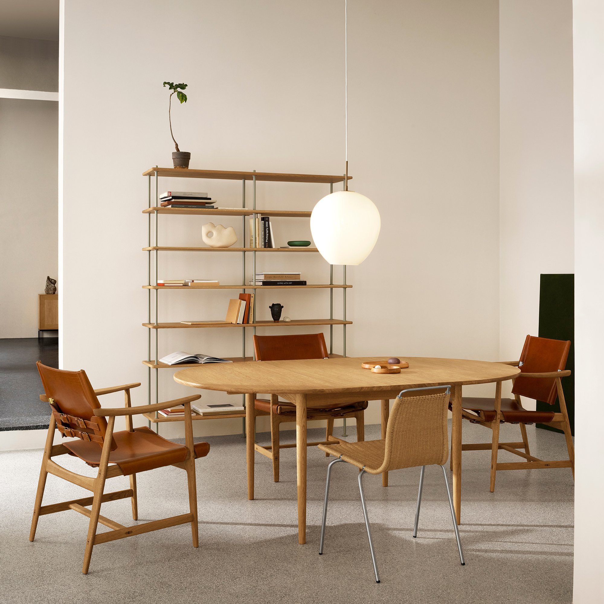 Tulip Pendant Lamp, Ø 17 cm | Carl Hansen & Søn | Pendant Lights