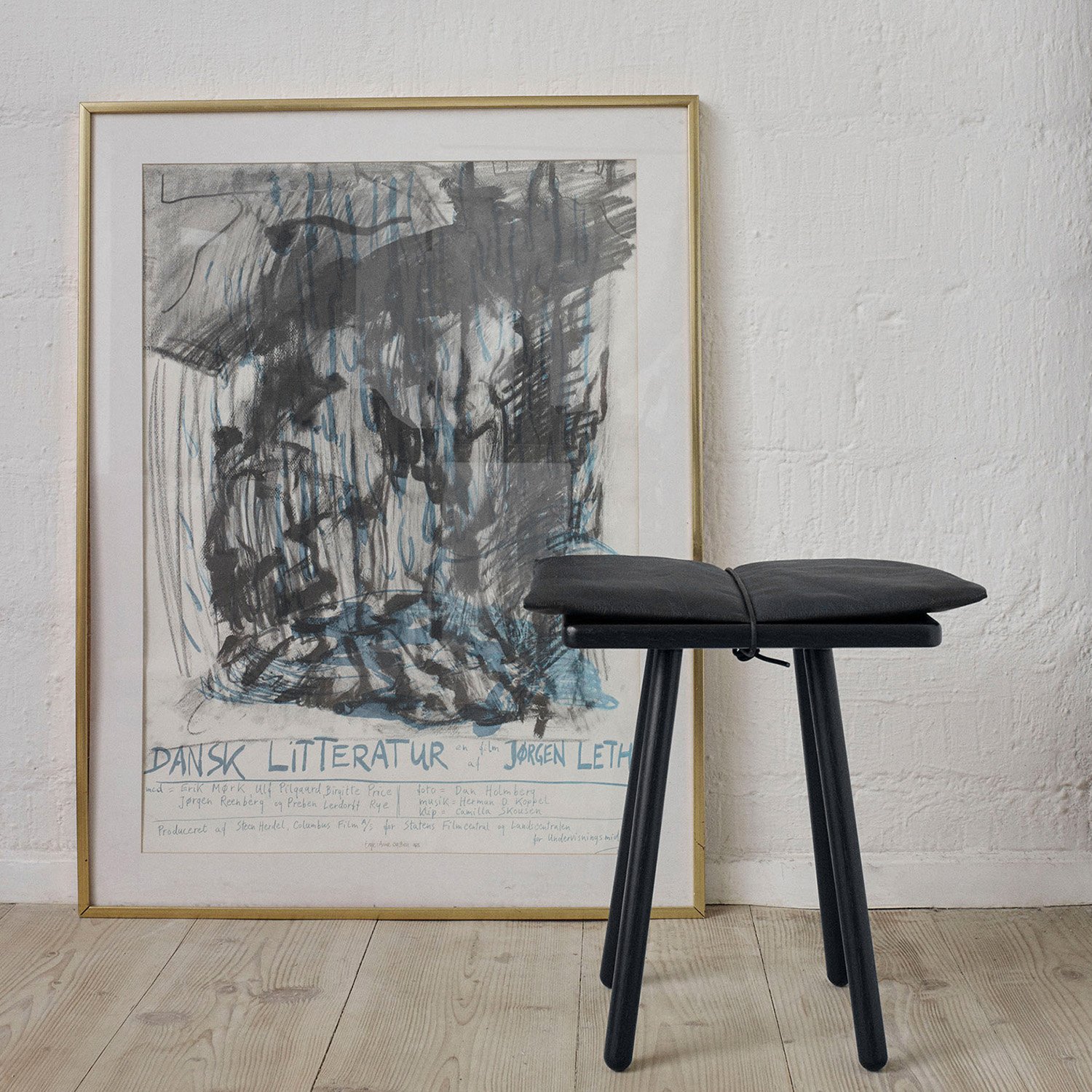 Georg Stool, Frame: natural oak , Seat cushion: dark grey with