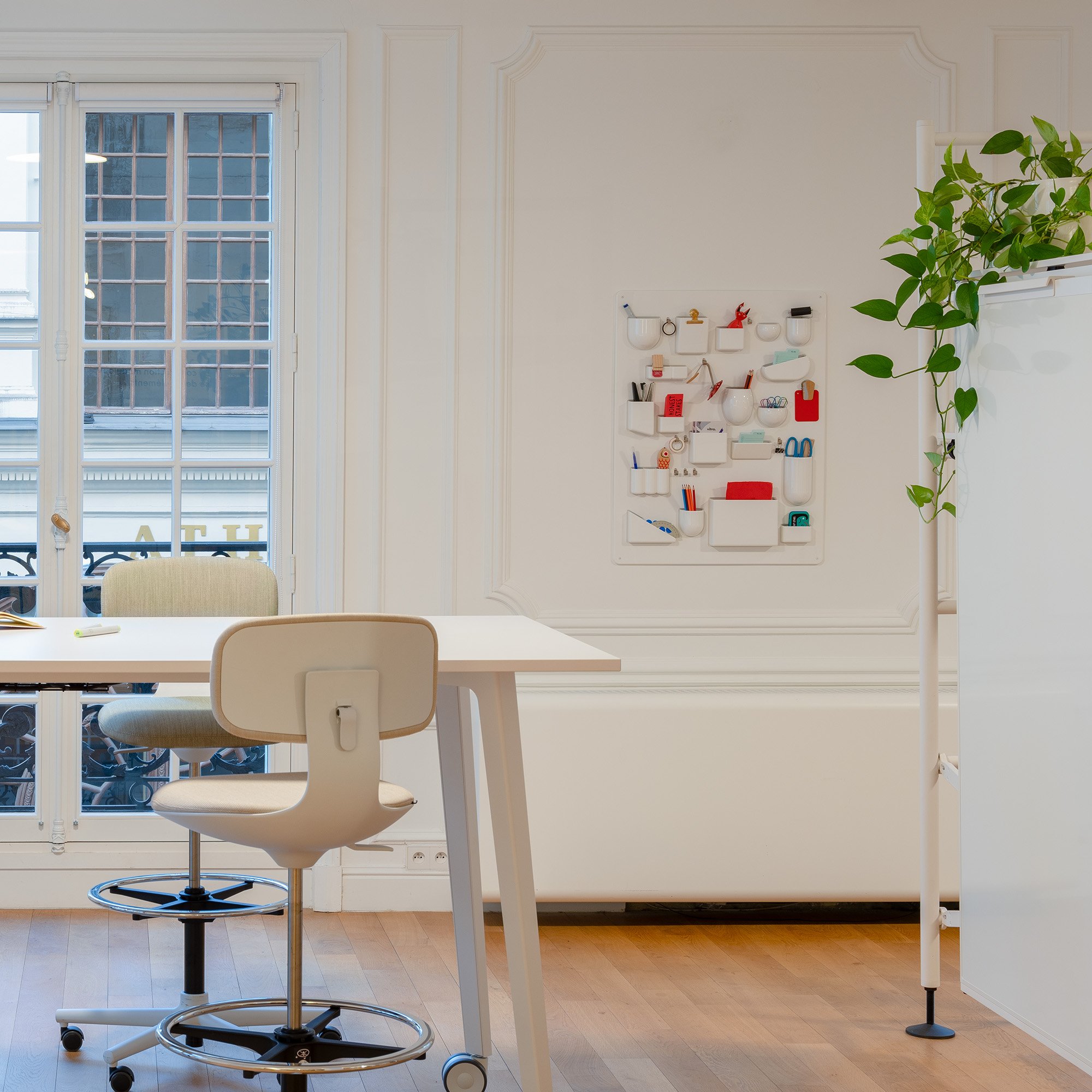 Uten.Silo RE I, Japanese red RE | Vitra | Storage - Designer