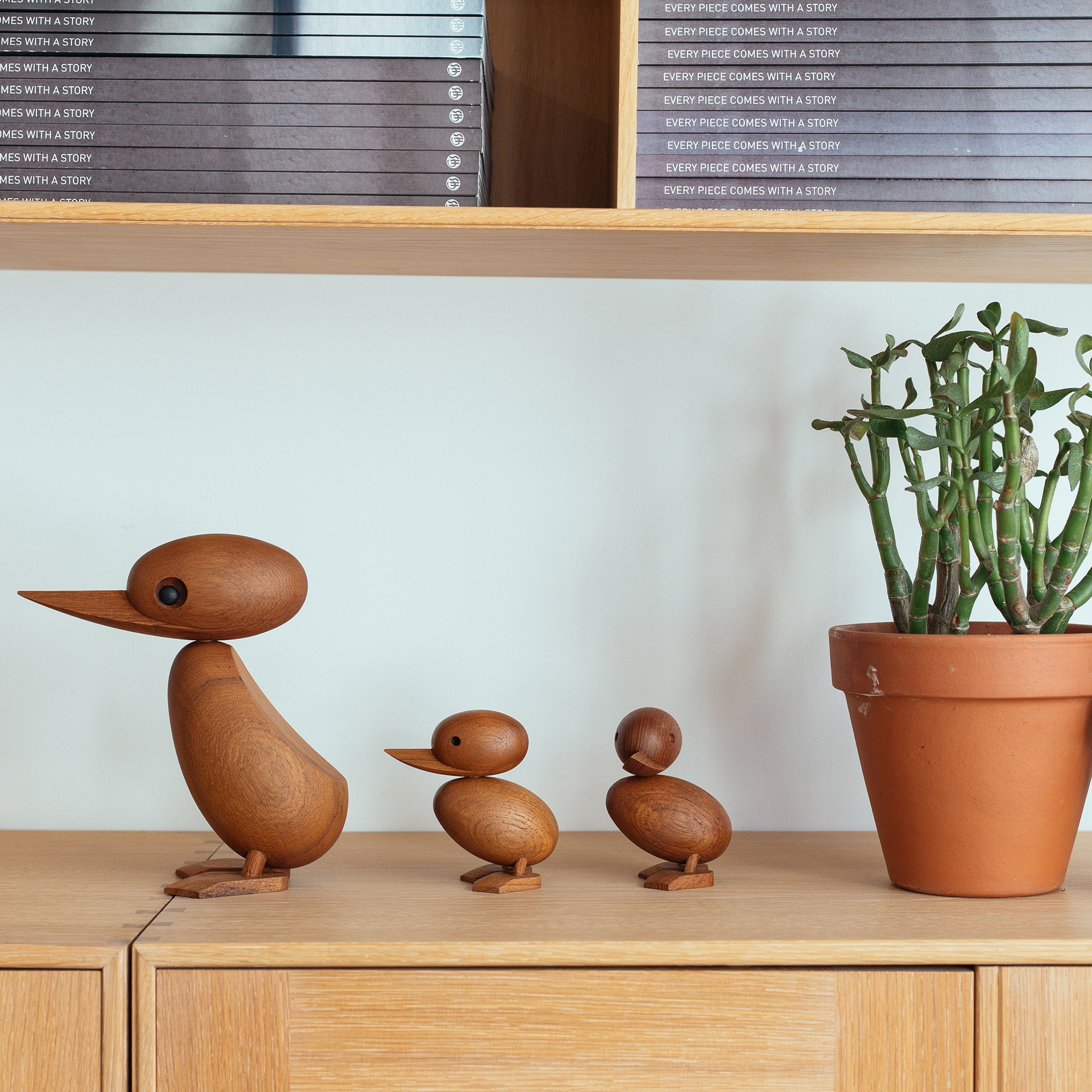 Duck & Duckling Wooden Figure | Architectmade | Figures