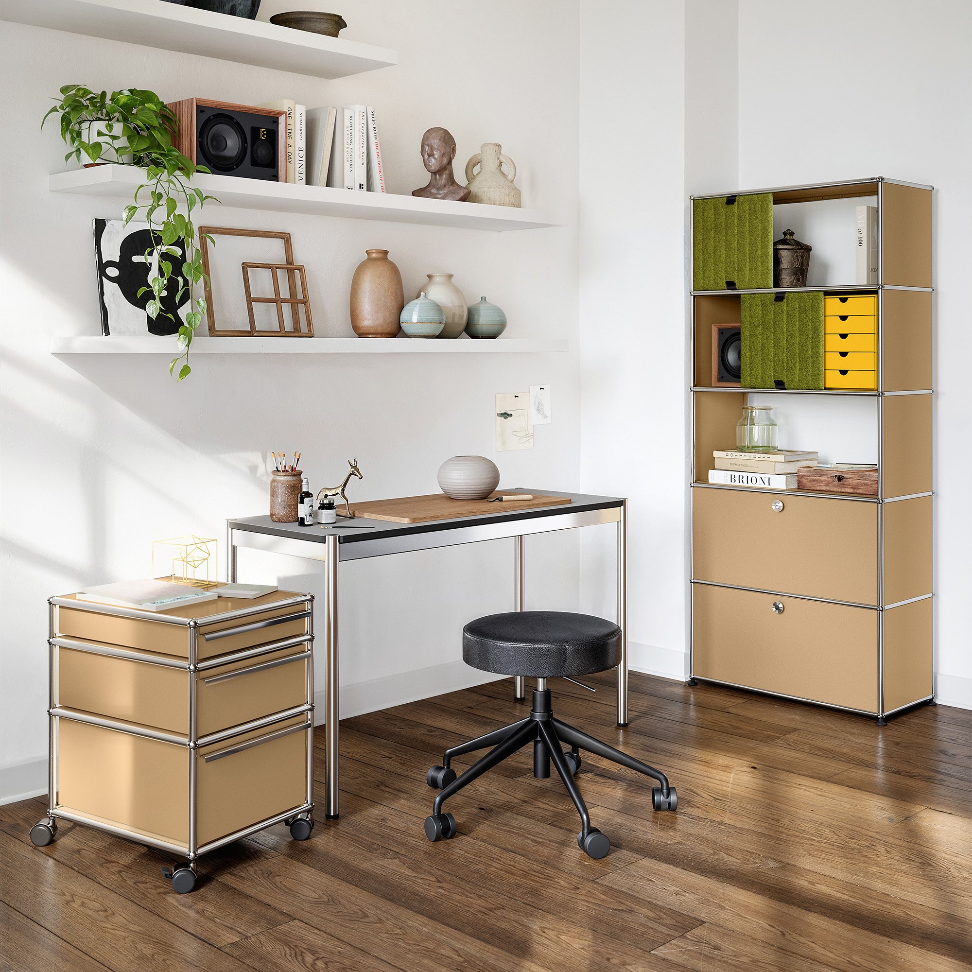 USM Haller filing shelf with 2 flaps, top without back panels with two ...