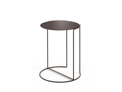 Oki Side Table, H 51 x ø 40 cm, Matt bronze powder-coated, Matt bronze powder-coated