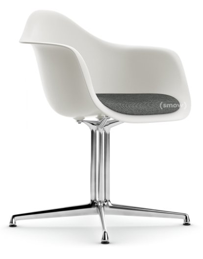 Eames Plastic Armchair RE DAL, White non-RE, With seat upholstery, Nero / ivory, Aluminium polished, New seat height (43,0 cm)