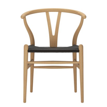 CH24 Wishbone Chair, Oiled beech, Black mesh