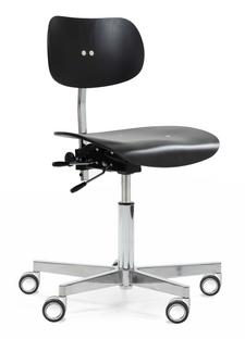 S 197 R20 Without armrests|Black stained beech|Chrome plated/polished aluminum|Standard castors chrome for hard floor